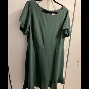 NWT Green Ann Taylor Loft Plus dress. Size 16.